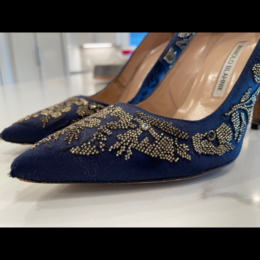 Blue Manolo - Picture 9 of 12